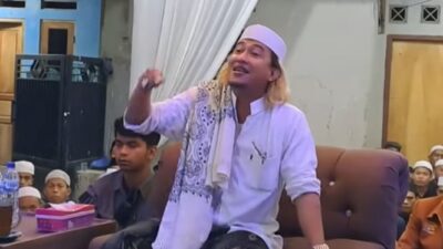 Habib Bahar Menghadapi Musuh yang Berat di Samping Andy Rompas