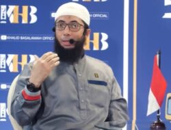 Mengganti Judul: Ustaz Khalid Basalamah Menegaskan Warga Palestina Harus Hijrah, Menolak Pengecut sebagai Sesuatu yang Haram.