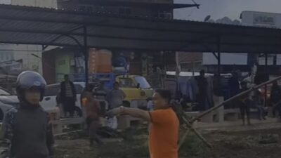 Oknum Ajudan Bupati Toraja Utara Dipergoki Cekik Konten Creator saat Rekam Video di Pasar, Aksi Viral Arogansi