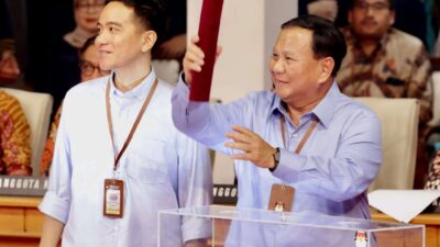 Prabowo-Gibran Terpilih dalam Survei: Arah Kursi Presiden 2024