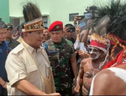 Prabowo Subianto Memberikan Sumbangan Senilai Rp 5 Miliar untuk Masyarakat Kamoro di Mimika