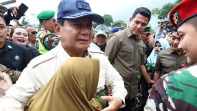 Prabowo Meminta Universitas Pertahanan Indonesia (Unhan) untuk Mempertimbangkan Solusi Rumah bagi Warga yang Terdampak Naiknya Air Laut