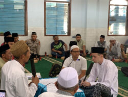 Warga Kenegaraan Asal Rusia Masuk Islam Setelah Mengenal Budaya Madura di Sampang
