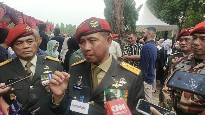 Panglima TNI Jenderal Agus Subiyanto Mendidik Sosok Boy yang Melanggar Aturan dengan Menerima Tamu Tanpa Izin