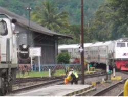 Satpam Stasiun Viral karena Menyelamatkan Bocah dari Bahaya Kereta Api