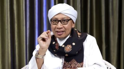 Buya Yahya: Tidak Diperbolehkan Menjual Makanan Siang Hari di Bulan Ramadhan