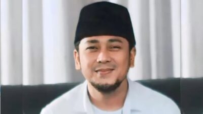 Dermawan Malang Berbagi Uang Rp50 Ribu Setiap Hari Setelah Tarawih kepada Kaum Miskin