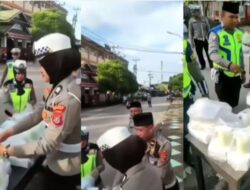 Polisi Dianggap Razia Namun Ternyata Sedang Bagi-bagi Takjil, Momen Viral Warga Suudzon