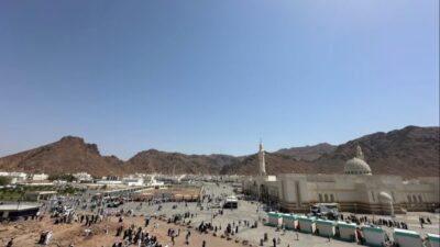 Jabal Uhud dan Perjalanan Haji