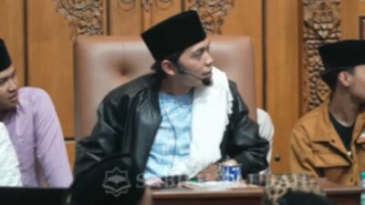 Inul Daratista Menyanyikan Rungkad di Acara Pengajian Gus Iqdam yang Viral