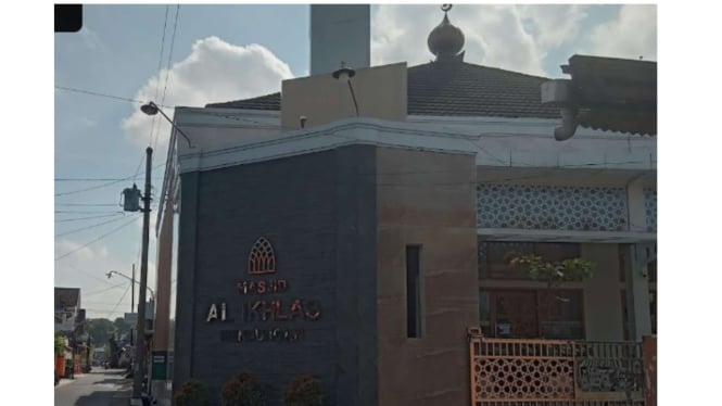 Masjid di Sukoharjo Kehilangan Reputasi Akibat Ulasan Negatif di Google Maps, Peran Marbot Dikritik