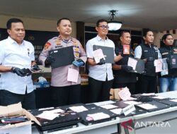 Penemuan Gawai dan Laptop Tersangka Penipuan Daring: Wawasan Terbaru