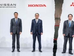 Mitsubishi: Strategi Tidak Menjadi Orang Ketiga Honda-Nissan