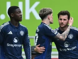 Manchester United Tumbang 4-3 dari Brentford: Analisis Pertandingan Menegangkan