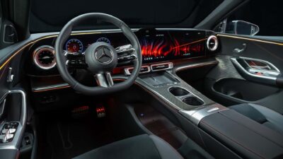 Mercedes-Benz Rilis Tombol Fisik Baru!