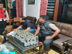 Polres Situbondo Amankan 71 Botol Arak Dari Penjual Kapongan dan Mangaran