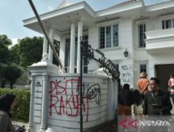 Polisi Berburu Provokator Lain Penjarahan Rumah Uya Kuya