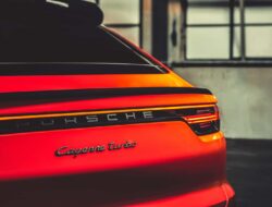 SUV Porsche Terbaru Tanpa Tenaga Listrik di Masa Depan