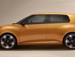 Kritik Gagang Pintu Pop-Out oleh Bos Volkswagen: Analisis Mendalam